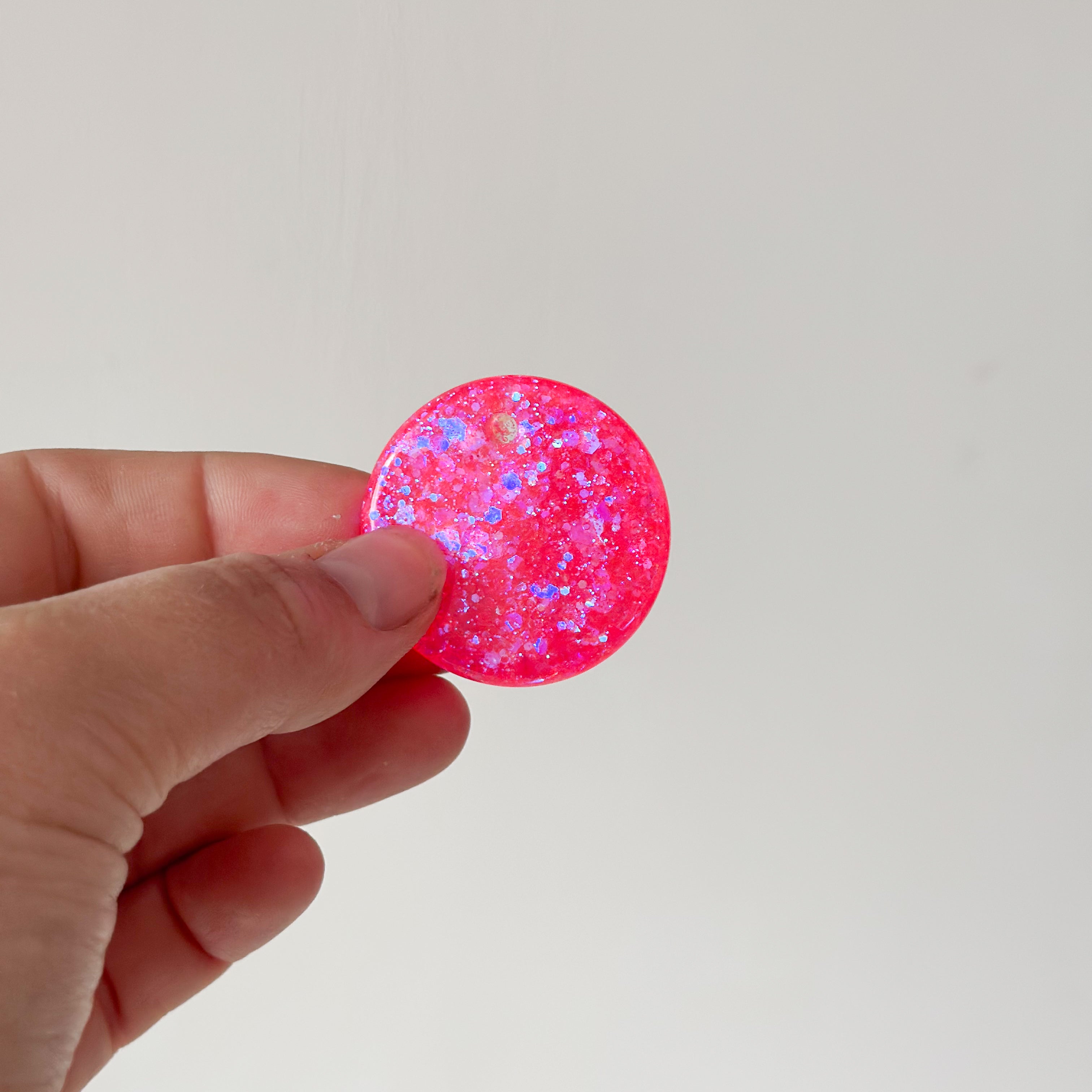 Tag rond neon glitter