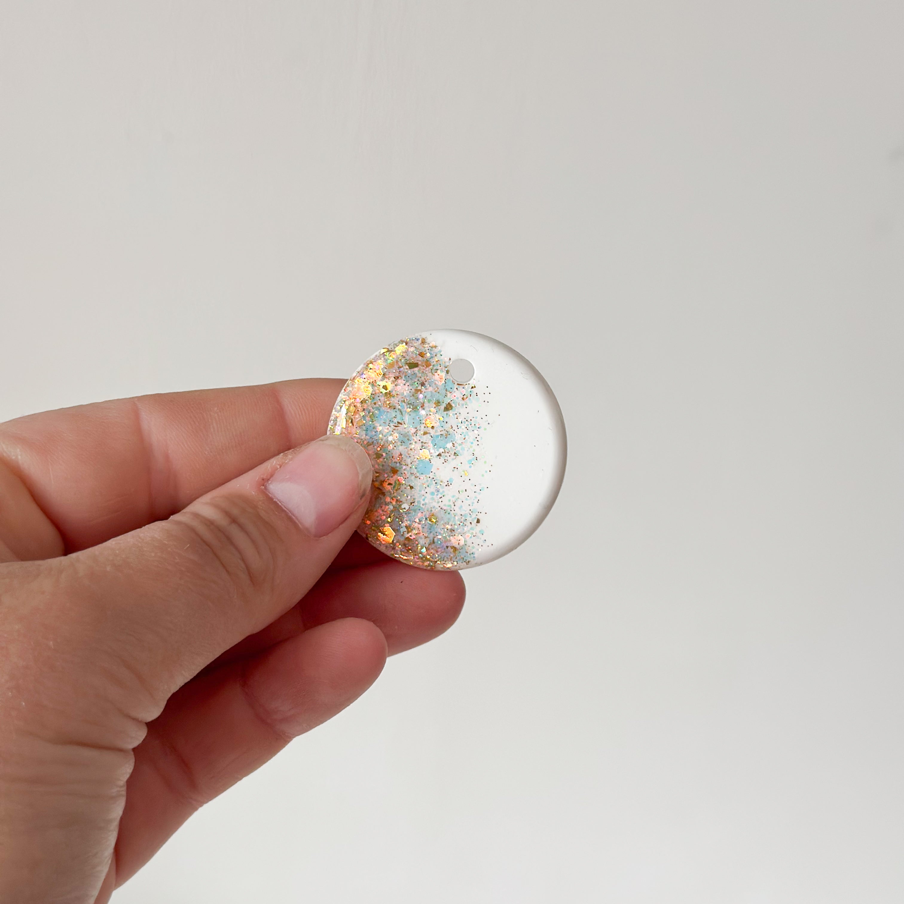 Tag rond wit goud