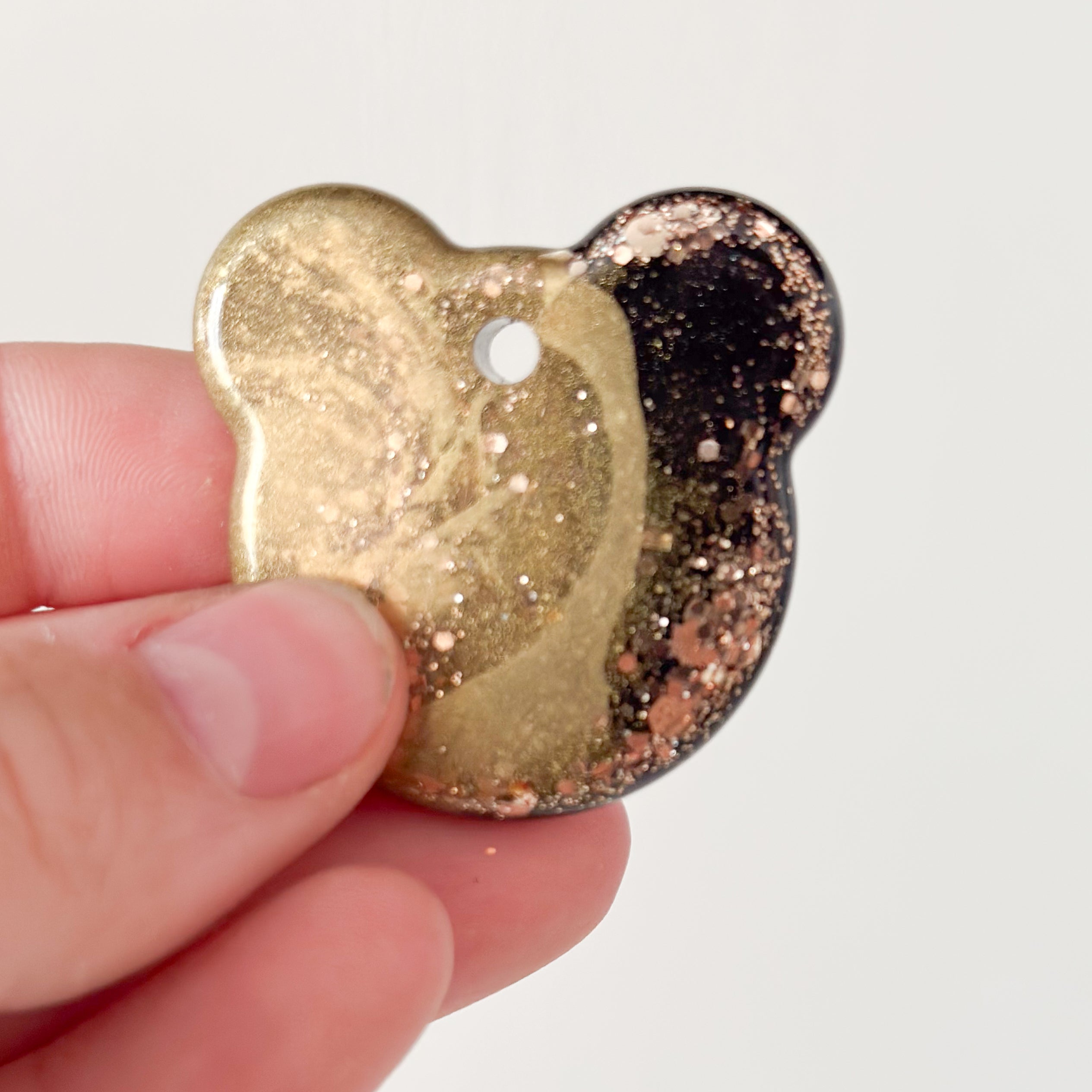 Hondentag Beertje zwart goud met glitters